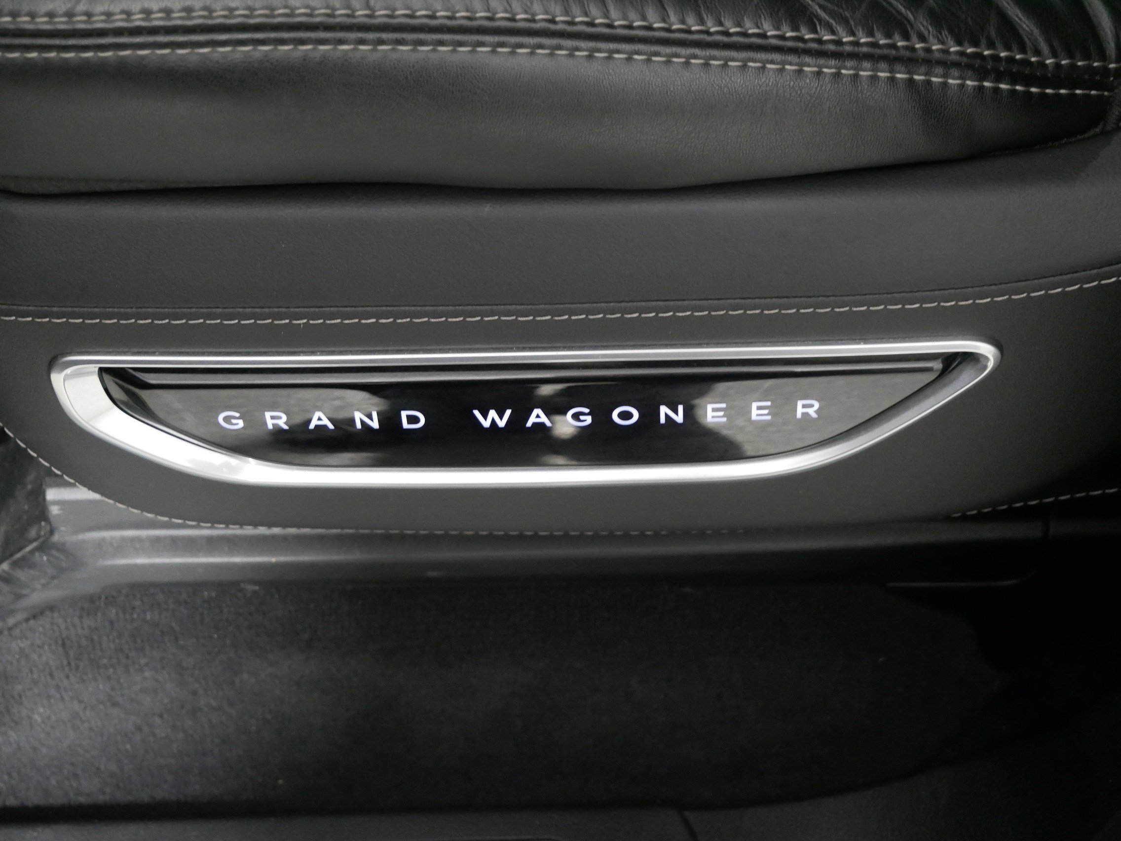 Used 2022 Jeep Grand Wagoneer Series I image 20