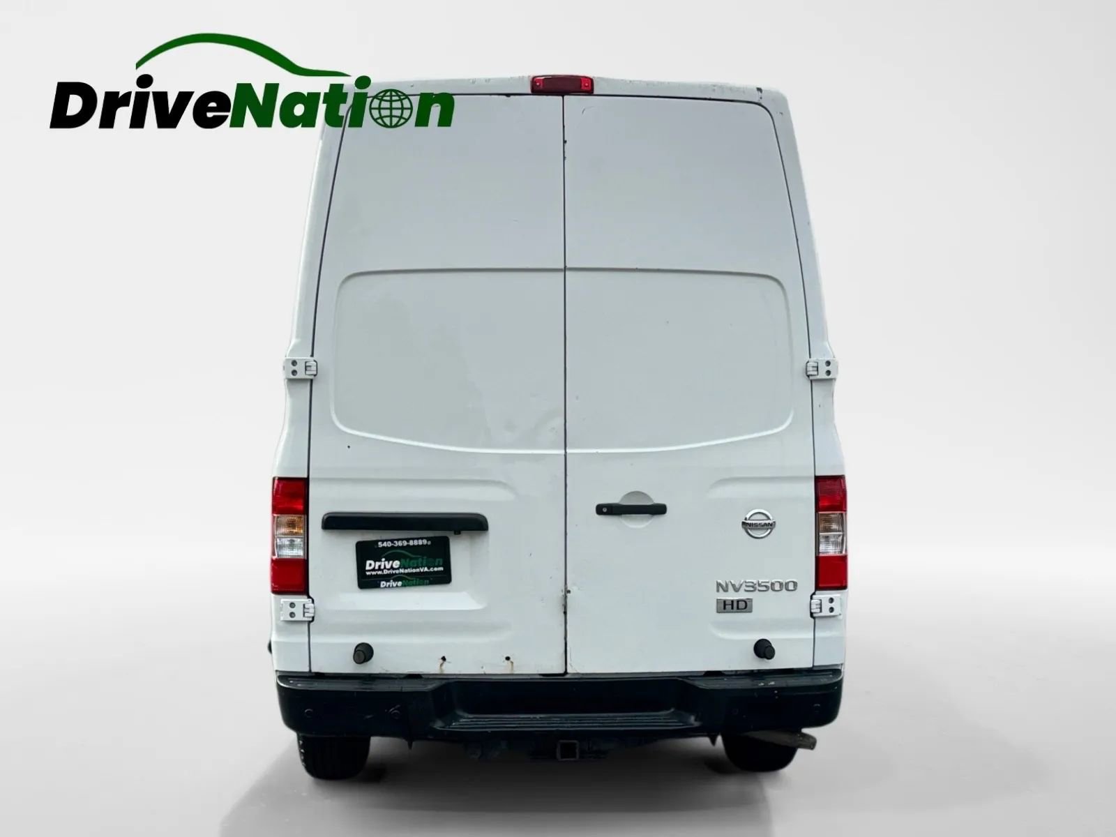 Used 2014 Nissan NV 3500 SV w/ Technology Package image 6