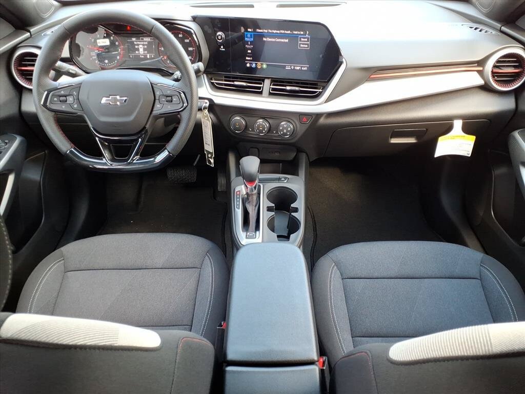 New 2026 Chevrolet Trax RS w/ Driver Confidence Package FWD image 17