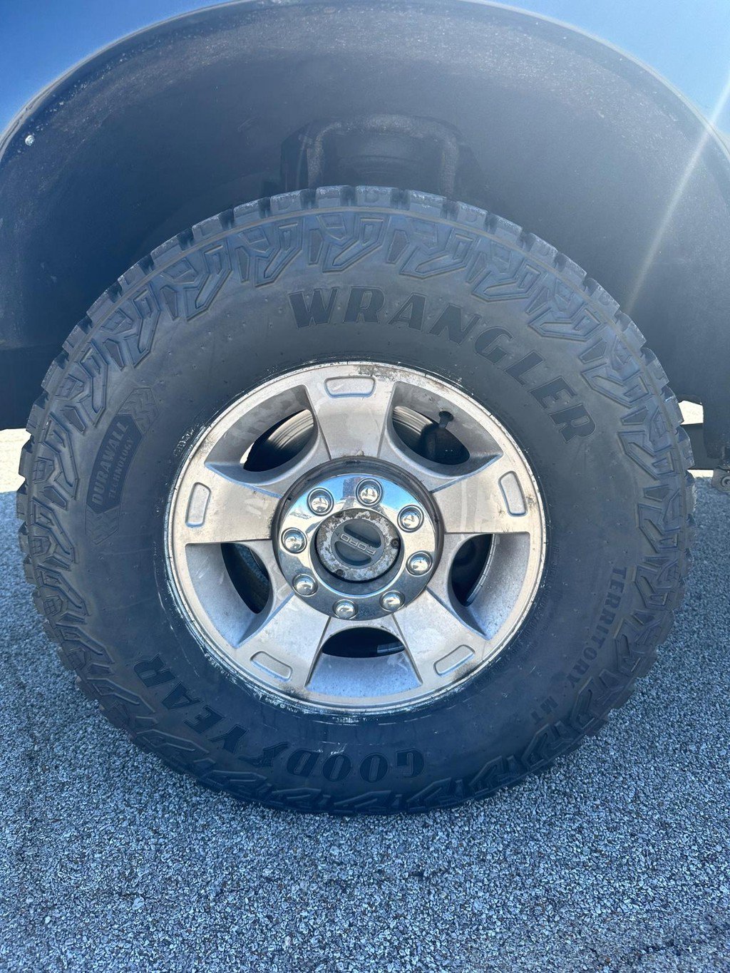 Used 2014 Ford F350 Lariat image 7