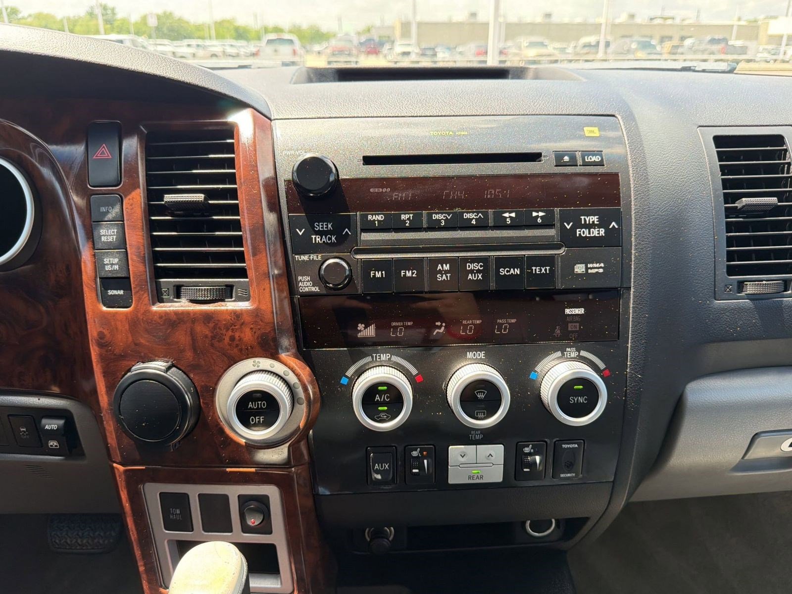 Used 2008 Toyota Sequoia Limited RWD image 28