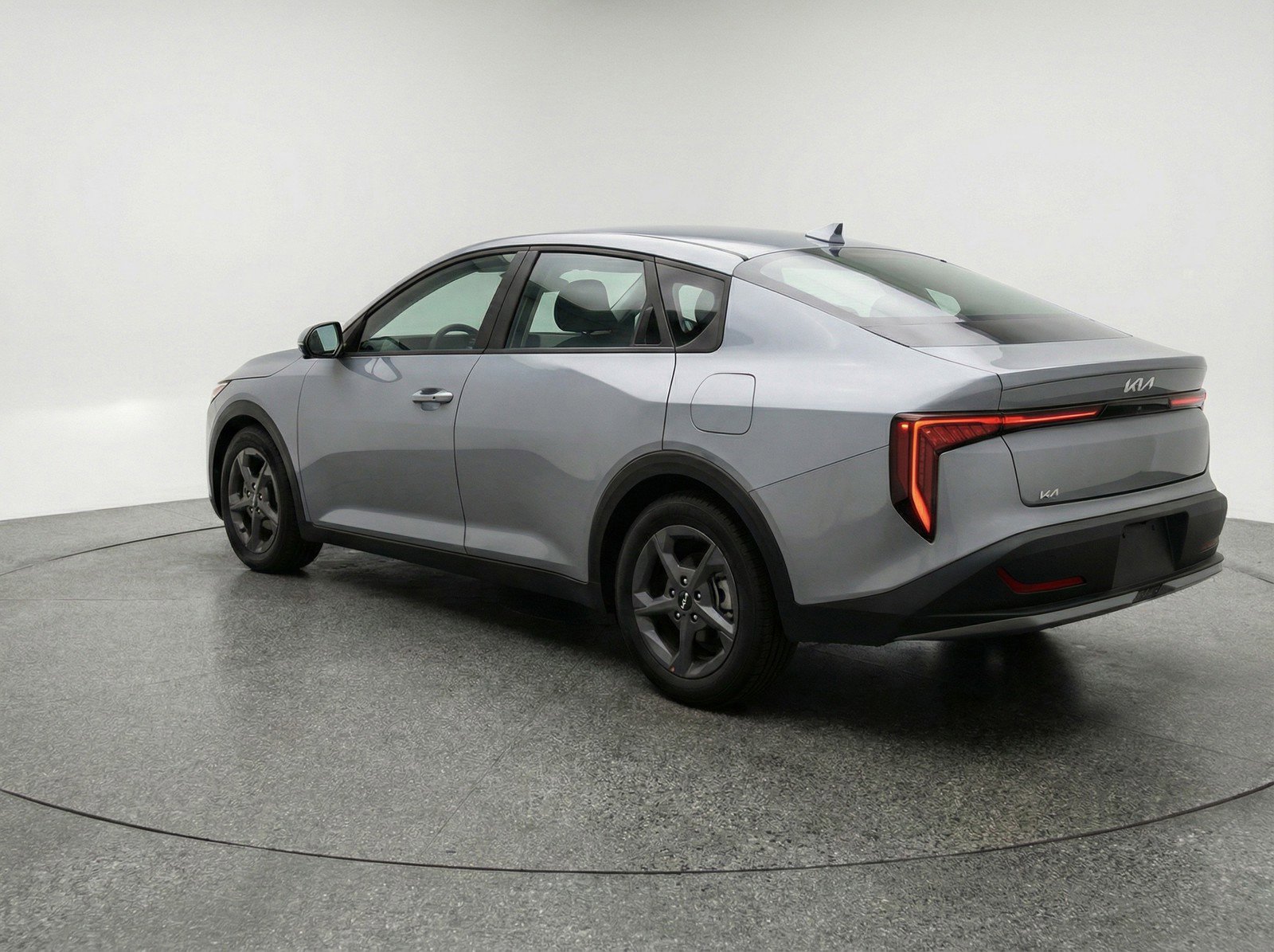 Used 2025 Kia K4 FWD image 6