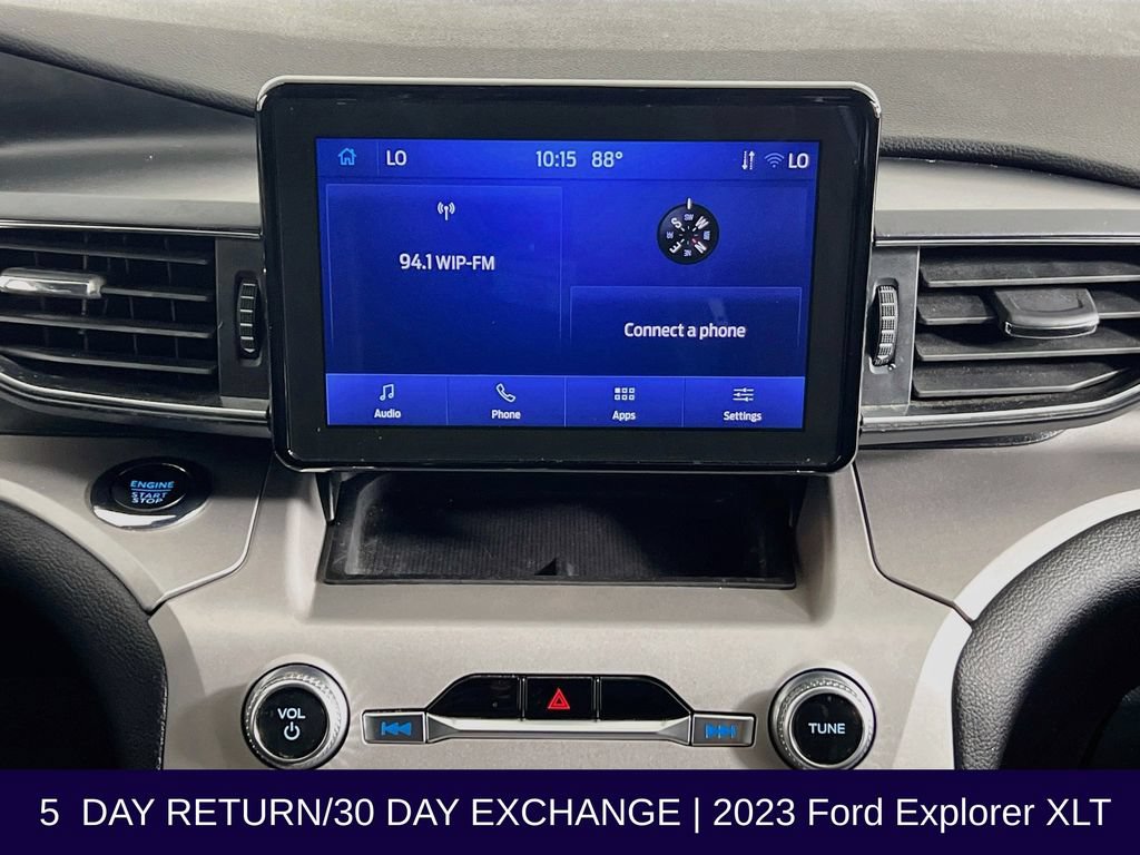 Certified 2023 Ford Explorer XLT w/ Equipment Group 202A AWD/4WD image 17