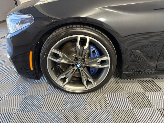 Used 2018 BMW M550i xDrive AWD/4WD image 10