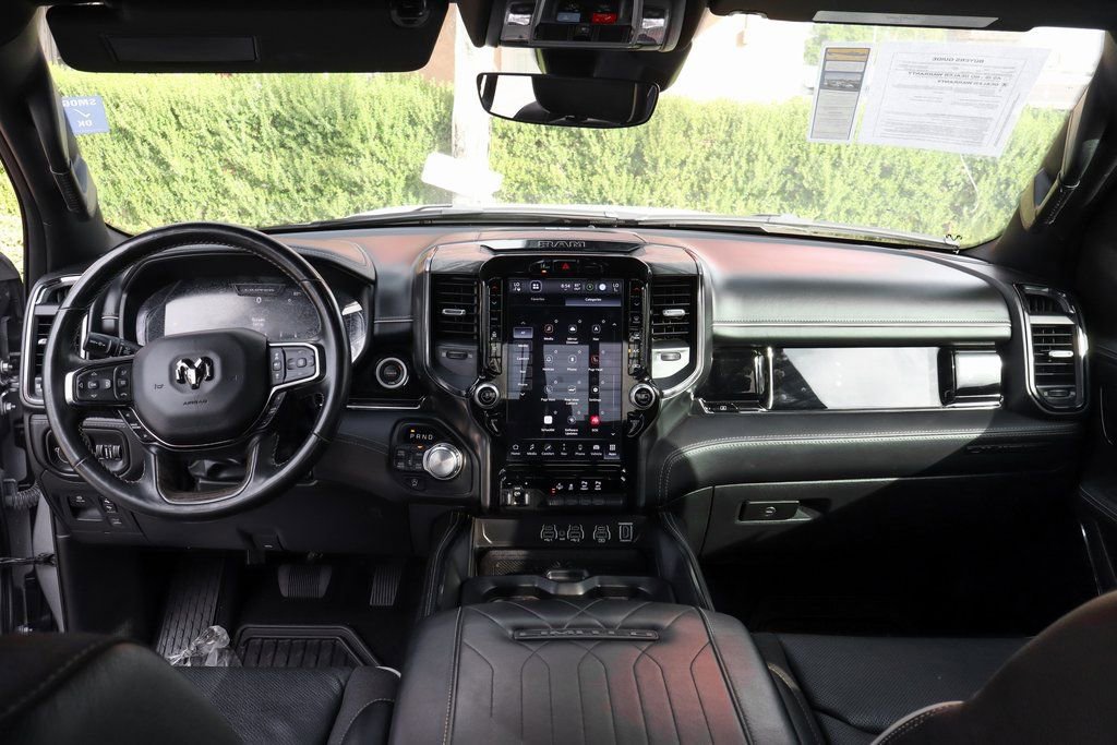 Used 2025 RAM 1500 Limited w/ Body Color Bumper Group AWD/4WD image 28