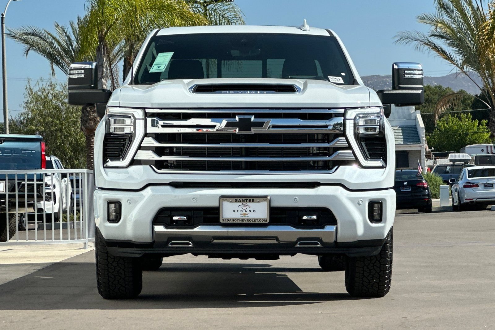New 2026 Chevrolet Silverado 2500 High Country w/ High Country Premium Package AWD/4WD image 9