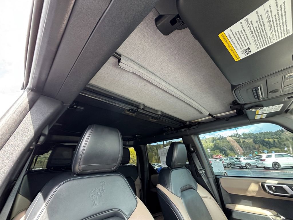 Used 2022 Ford Bronco Wildtrak image 14