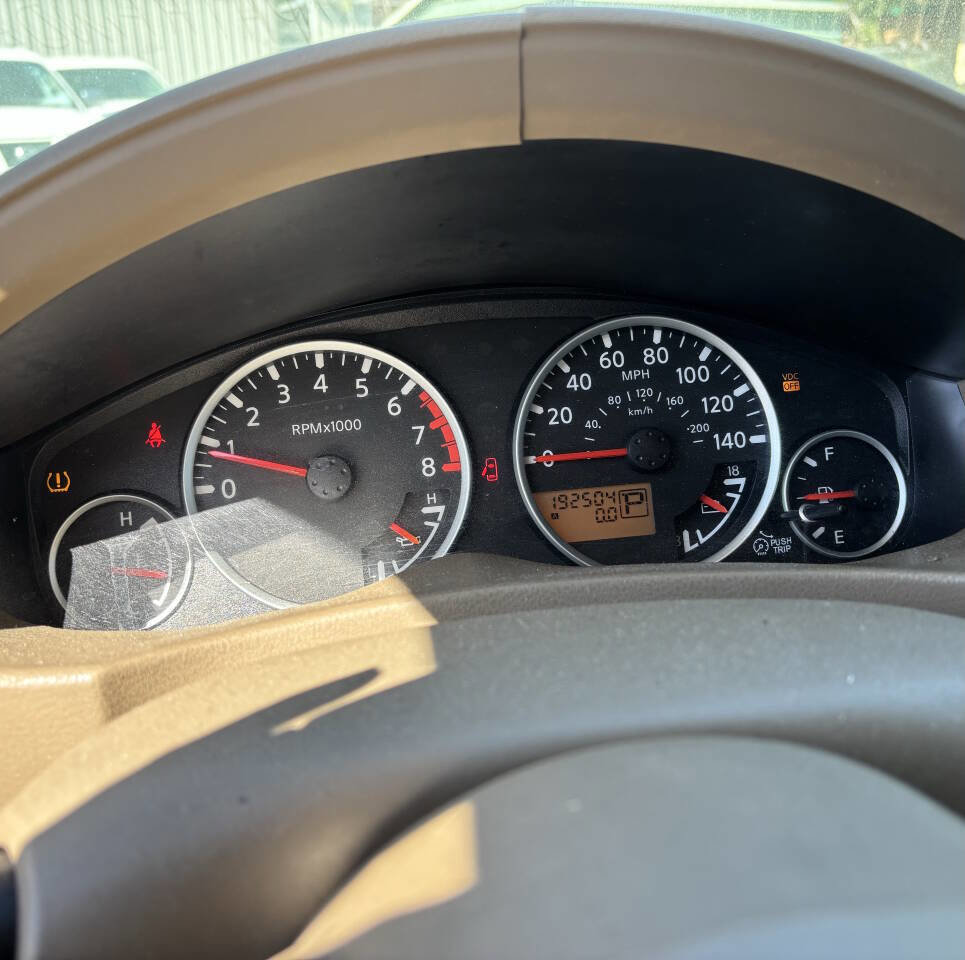 Used 2007 Nissan Pathfinder SE image 8