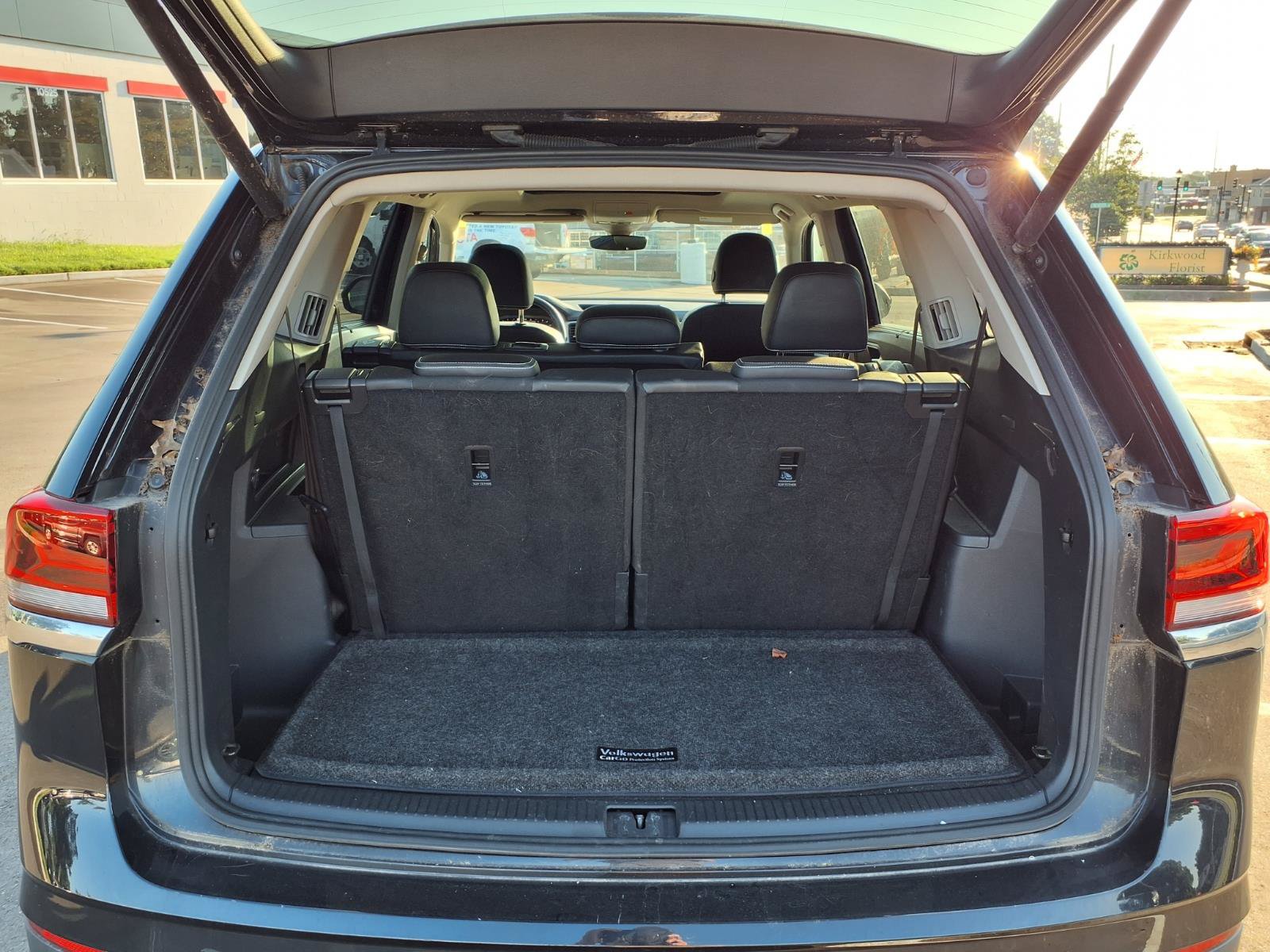 Used 2023 Volkswagen Atlas SEL AWD/4WD image 26