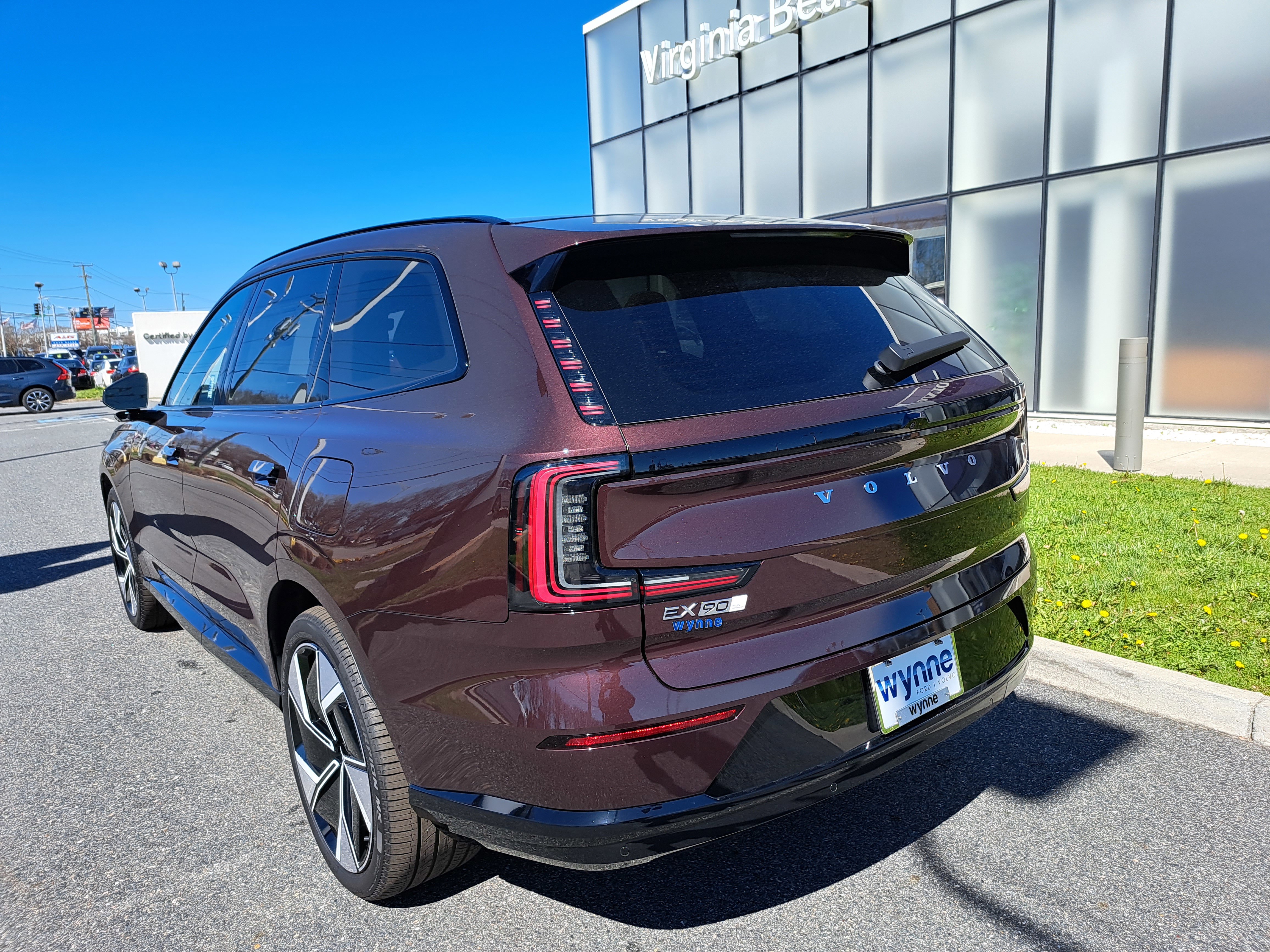 New 2025 Volvo EX90 Ultra image 4