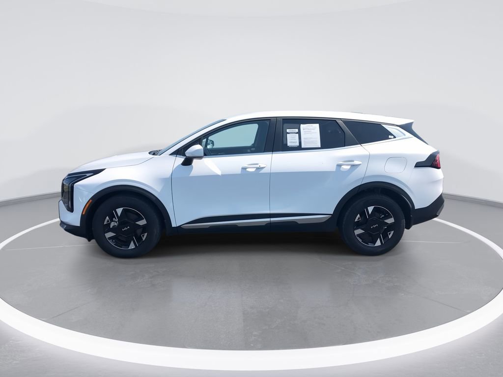 Used 2026 Kia Sportage LX FWD image 5