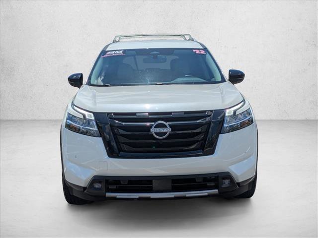 Used 2022 Nissan Pathfinder SL w/ SL Black Package AWD/4WD image 2