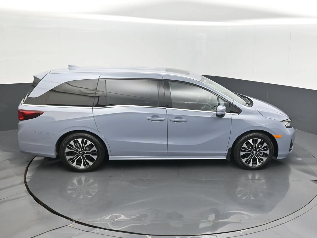 Used 2025 Honda Odyssey Elite image 14