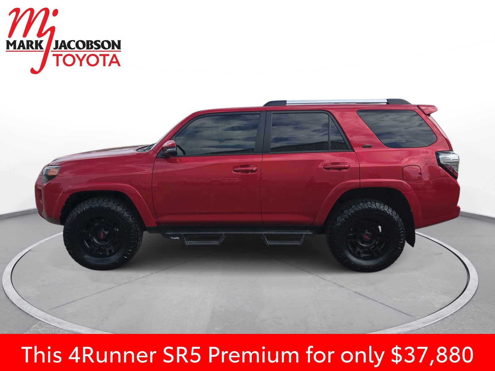 Used 2022 Toyota 4Runner SR5 Premium w/ Moonroof Package AWD/4WD image 14