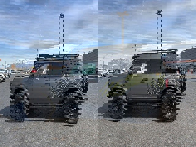 New 2025 Ford Bronco Badlands image 12