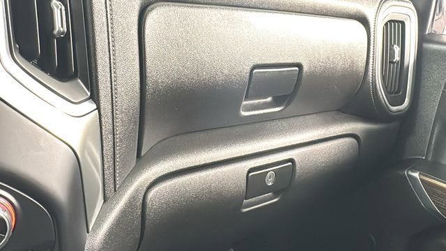 Used 2021 Chevrolet Silverado 1500 RST w/ Z71 Off-Road Package image 28