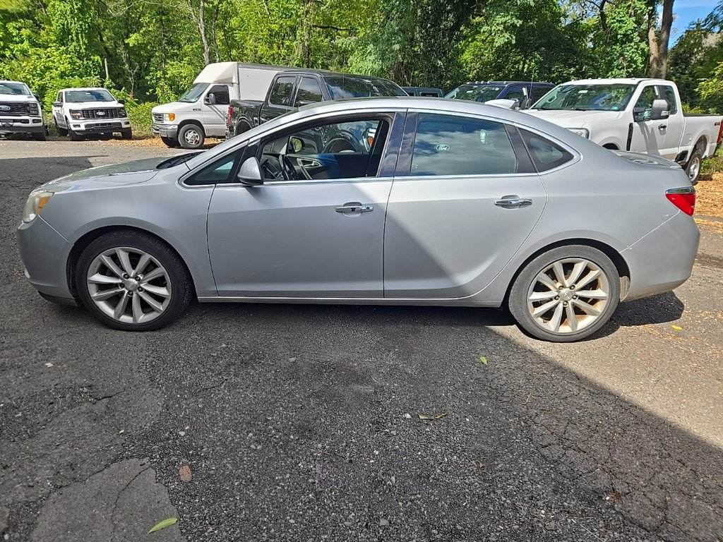 Used 2016 Buick Verano Leather w/ Experience Buick Package FWD image 9