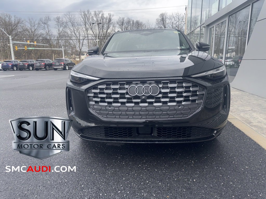 Certified 2025 Audi Q5 Premium w/ Convenience Package image 11