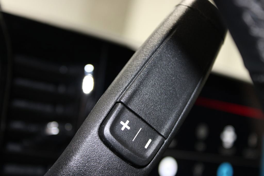 Used 2025 GMC Sierra 1500 SLT image 49