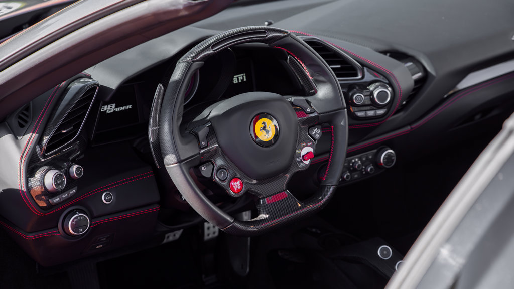 Used 2018 Ferrari 488 Spider RWD image 19