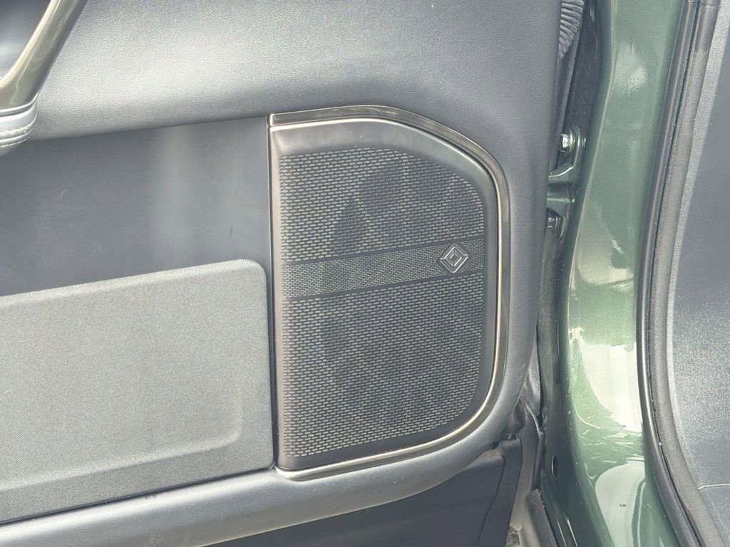 Used 2024 Rivian R1S Adventure AWD/4WD image 22