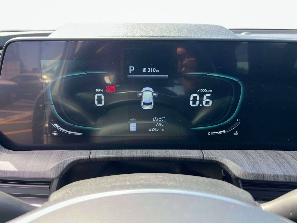 Certified 2024 Kia Telluride EX w/ EX Captain's Chair Package AWD/4WD image 26