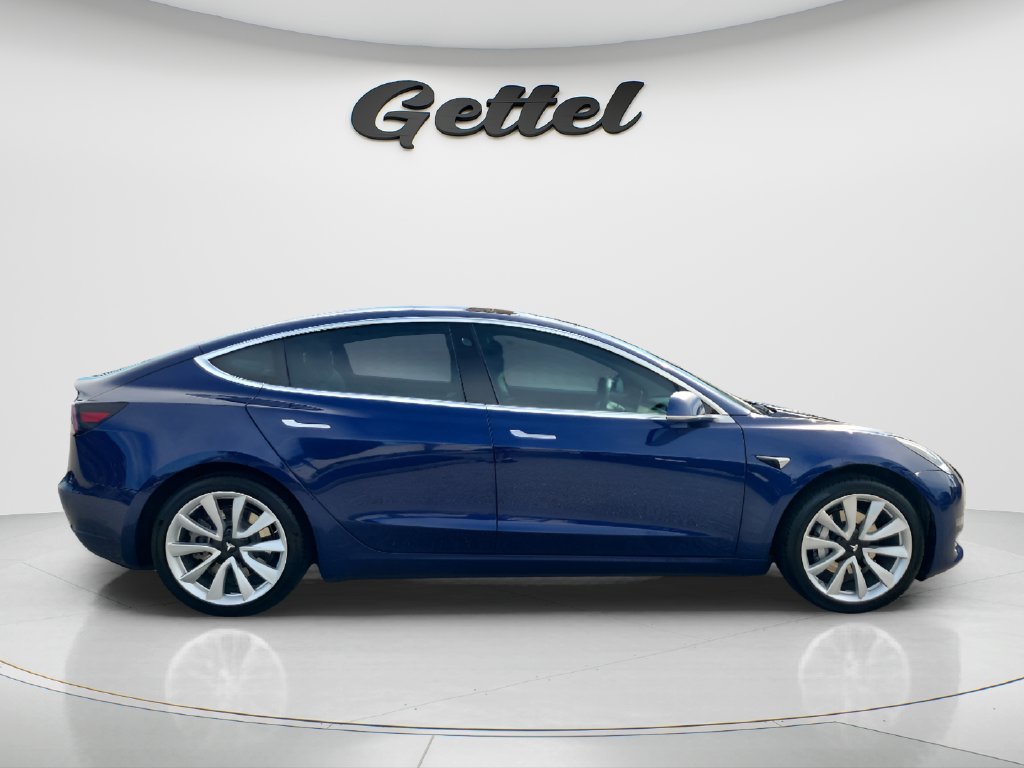 Used 2018 Tesla Model 3 Long Range RWD image 4