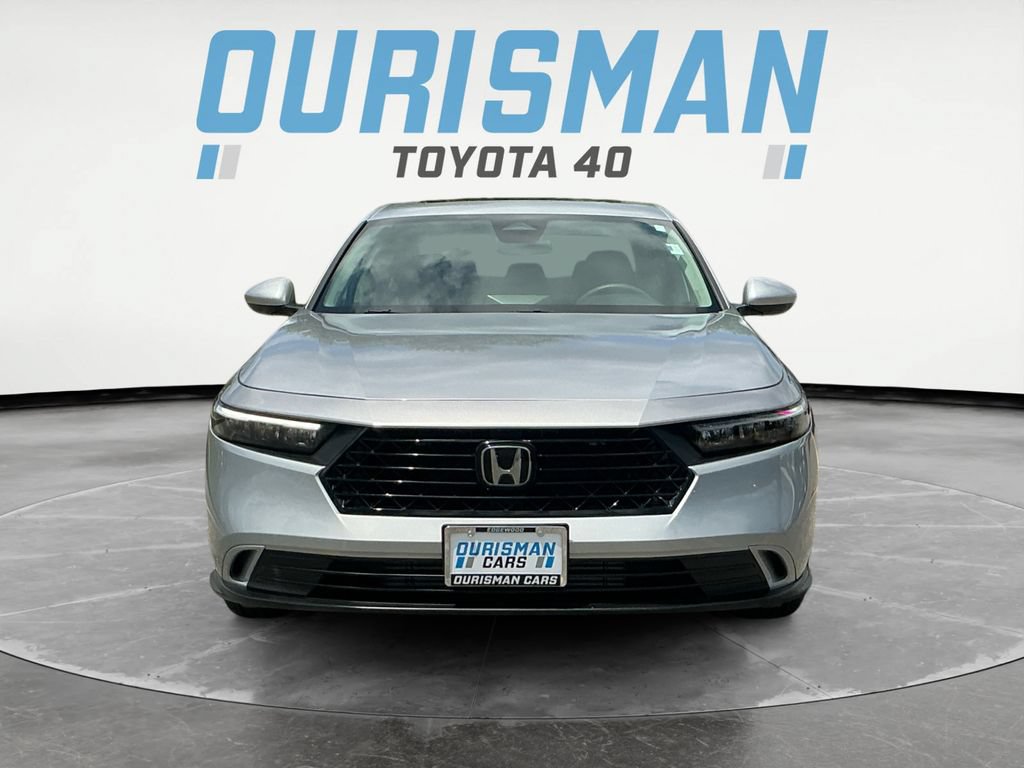 Used 2024 Honda Accord EX image 2