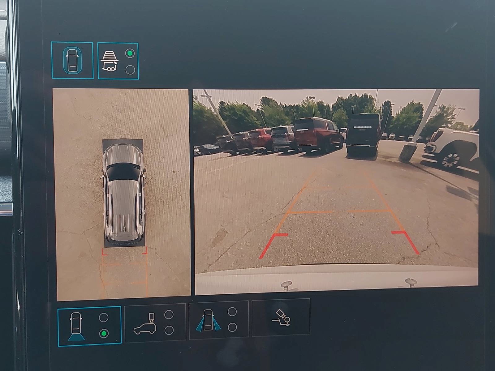 New 2025 GMC Acadia Elevation FWD image 26