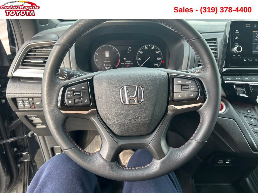 Used 2025 Honda Odyssey Sport-L image 16