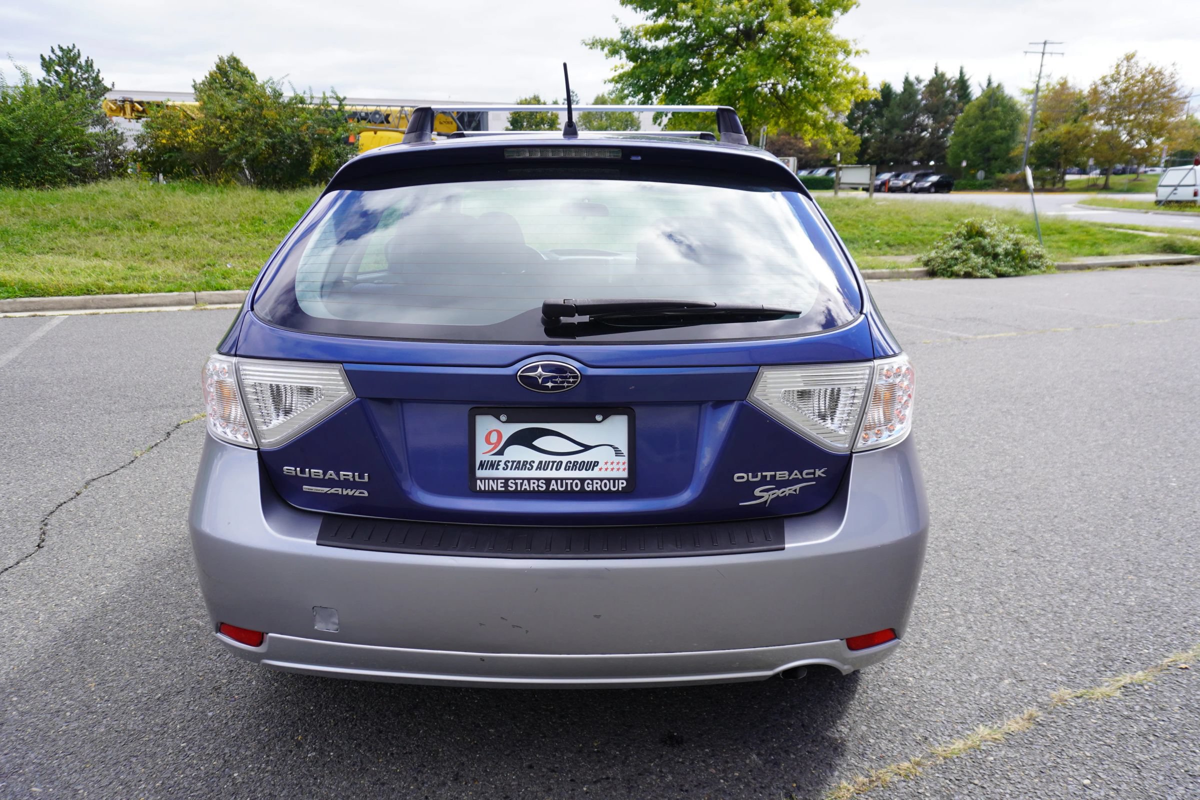 Used 2011 Subaru Impreza Outback Sport AWD/4WD image 6