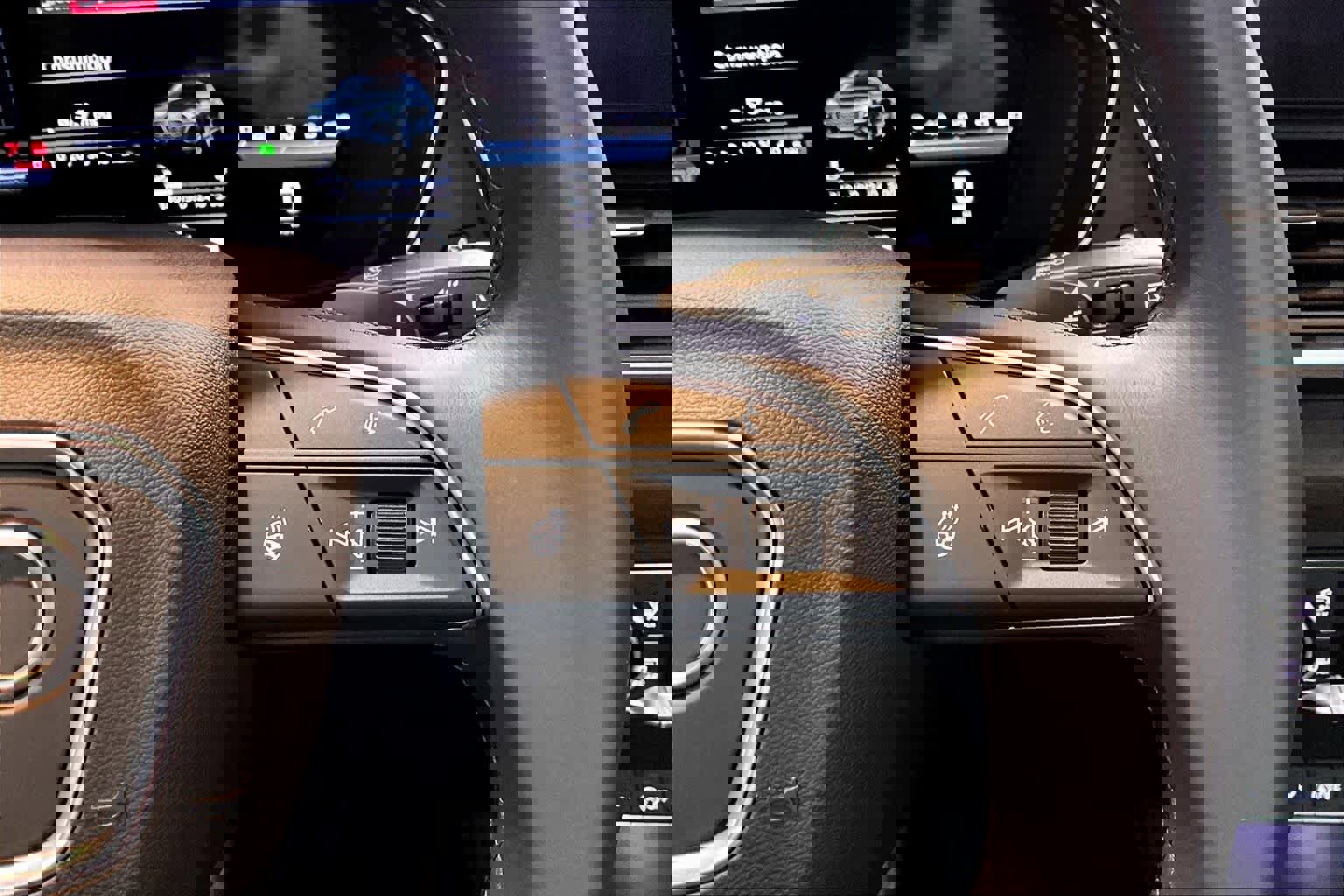 Certified 2025 Audi Q5 2.0T Premium Plus w/ Premium Plus Package image 25