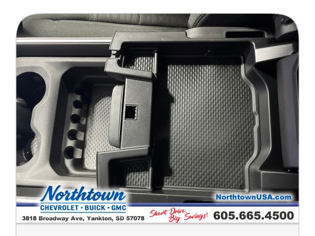 Used 2026 RAM 2500 Big Horn AWD/4WD image 26