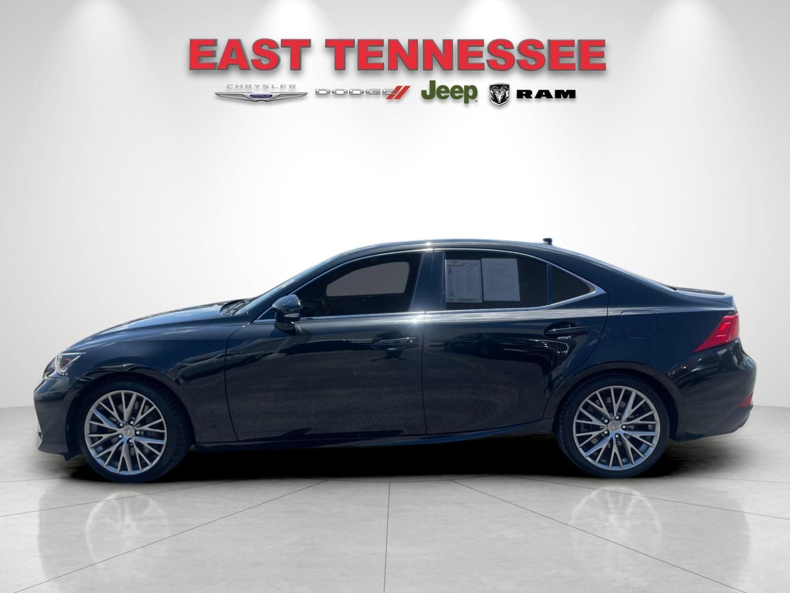 Used 2017 Lexus IS 200t RWD image 6