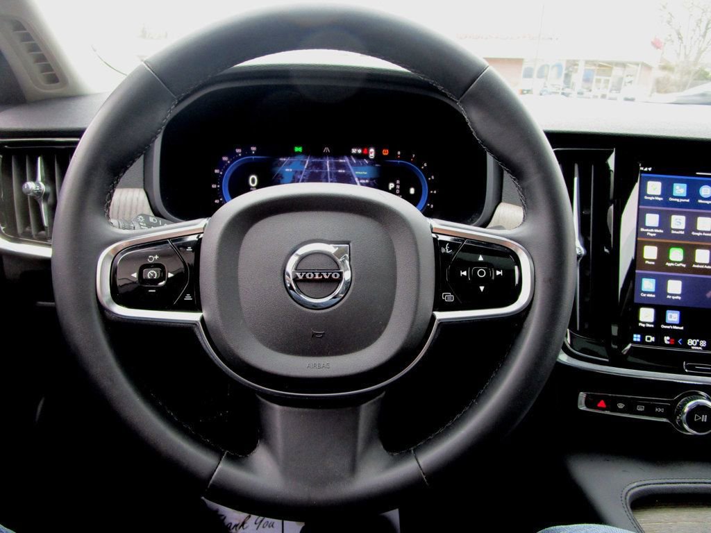Used 2023 Volvo S90 B6 Plus w/ Protection Package Premier image 19
