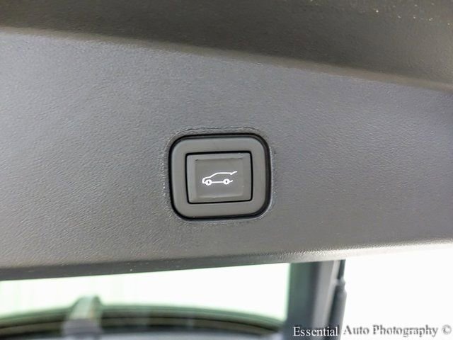 New 2025 Cadillac Lyriq Sport w/ LPO, Floor Liner Package image 20