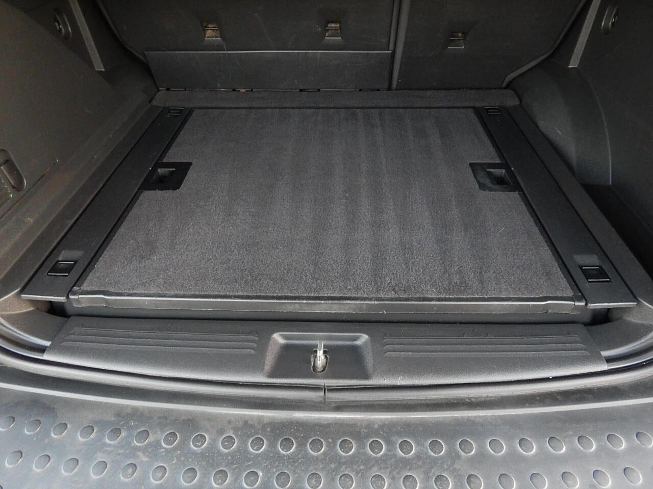 Used 2011 Dodge Nitro SE RWD image 21