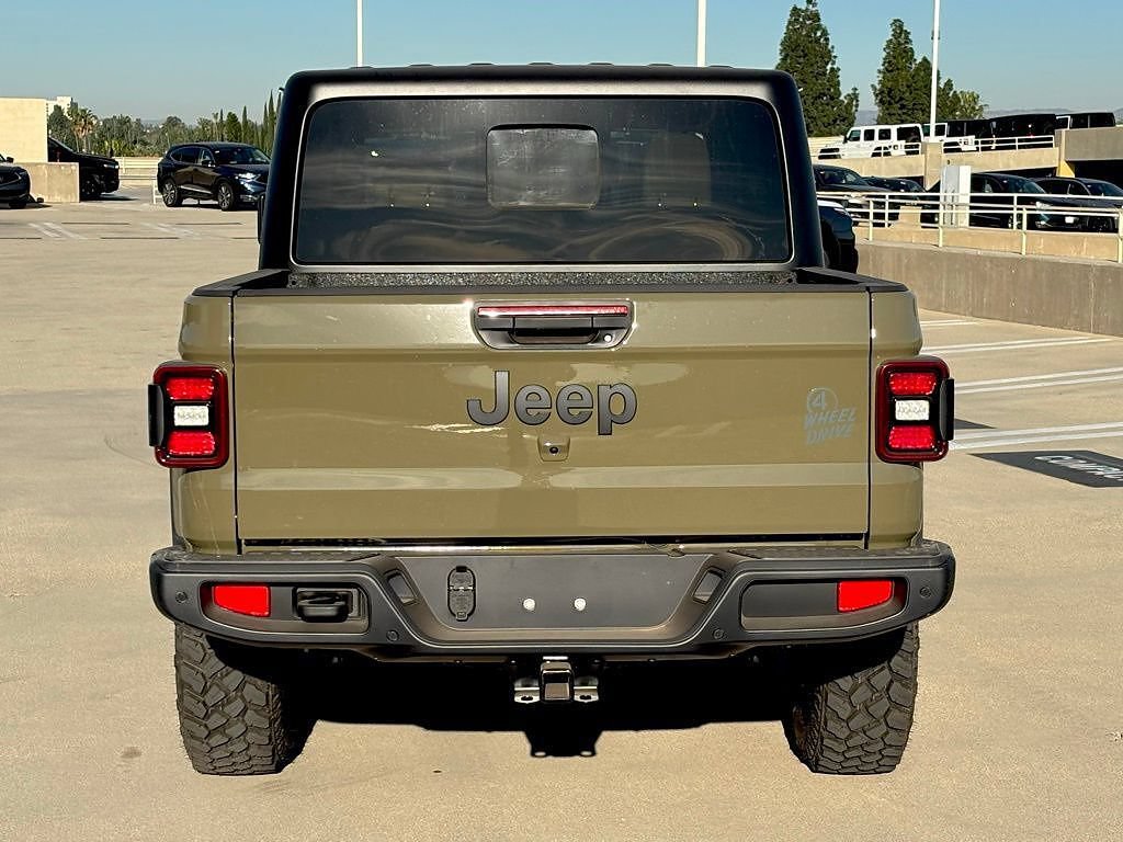 New 2026 Jeep Gladiator Willys AWD/4WD image 4