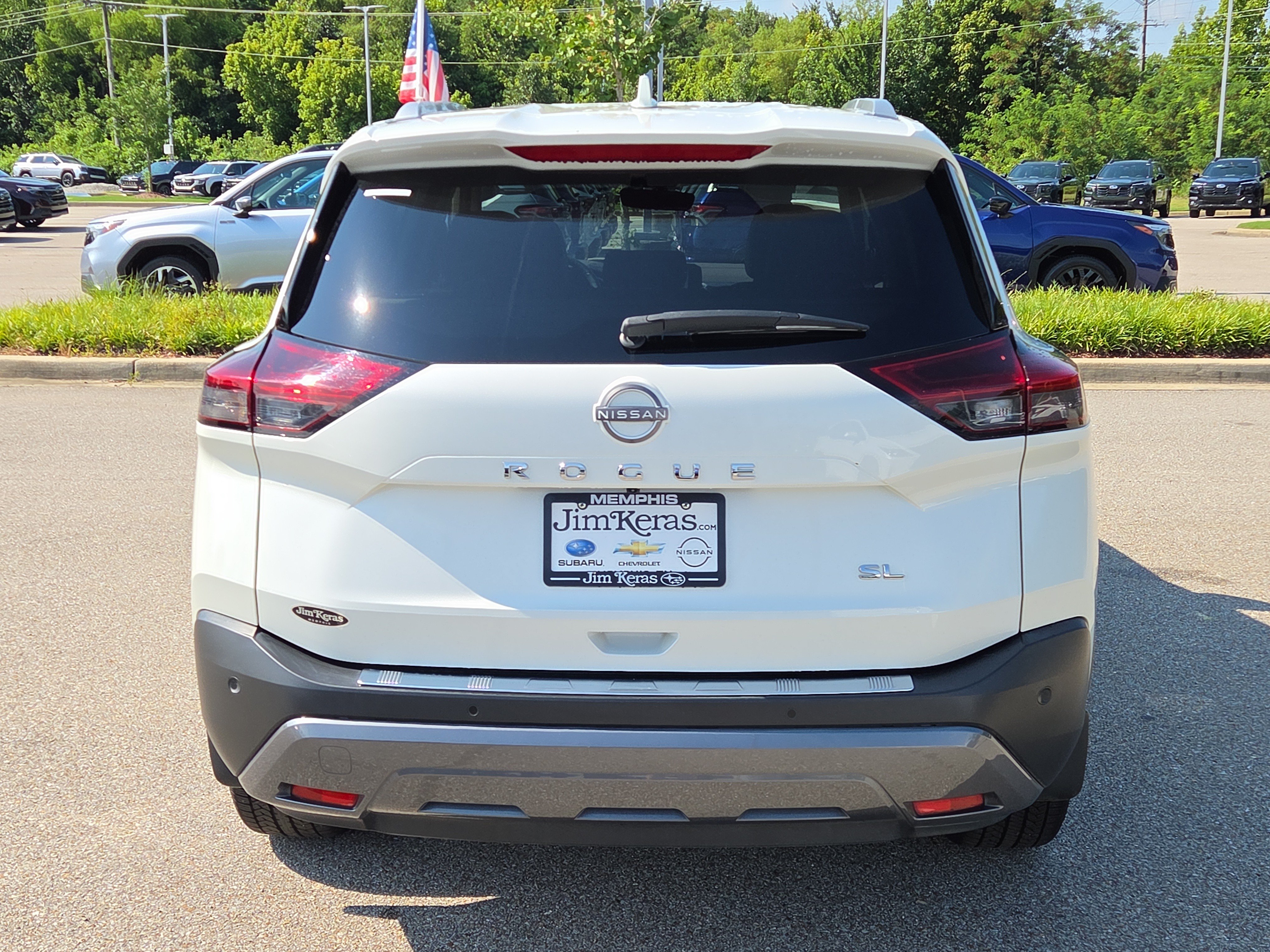 Used 2023 Nissan Rogue SL w/ SL Premium Package FWD image 4