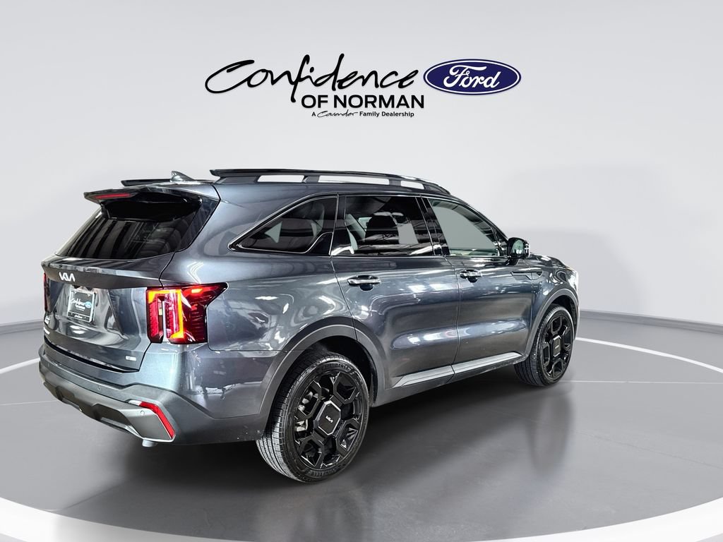 Used 2024 Kia Sorento SX AWD/4WD image 9