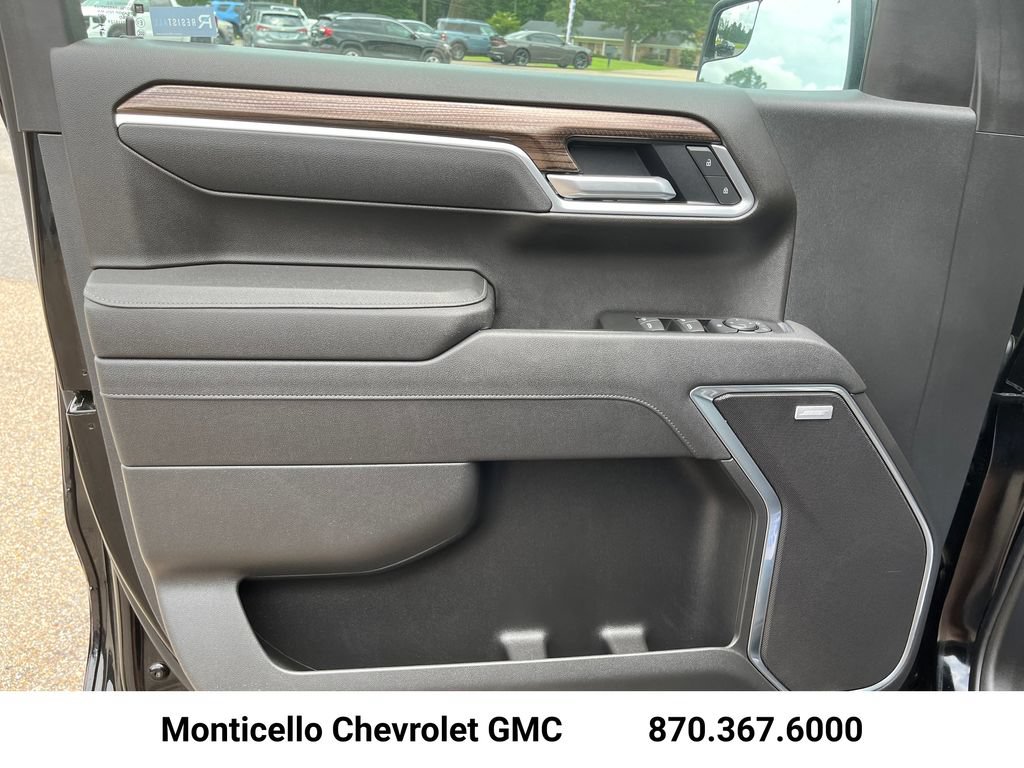 New 2026 Chevrolet Silverado 1500 RST w/ Convenience Package II AWD/4WD image 10