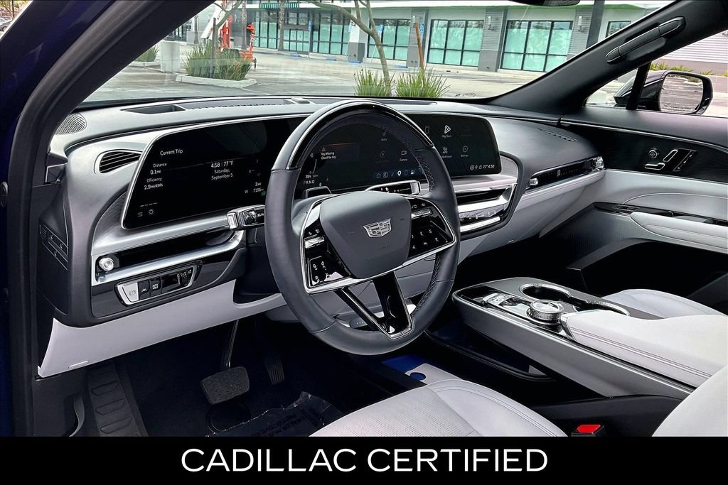 Used 2024 Cadillac Lyriq Luxury RWD image 13