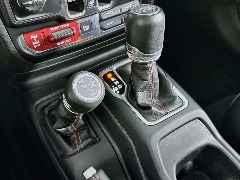 Used 2023 Jeep Wrangler Unlimited Rubicon 4xe AWD/4WD image 21