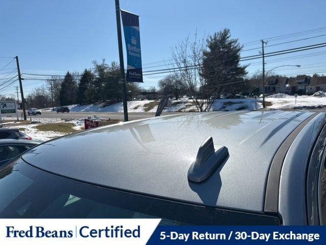 Used 2024 GMC Sierra 1500 SLT w/ SLT Premium Package image 4