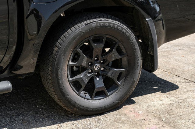 Used 2021 Nissan Frontier SV w/ Midnight Edition Floor Mats image 52