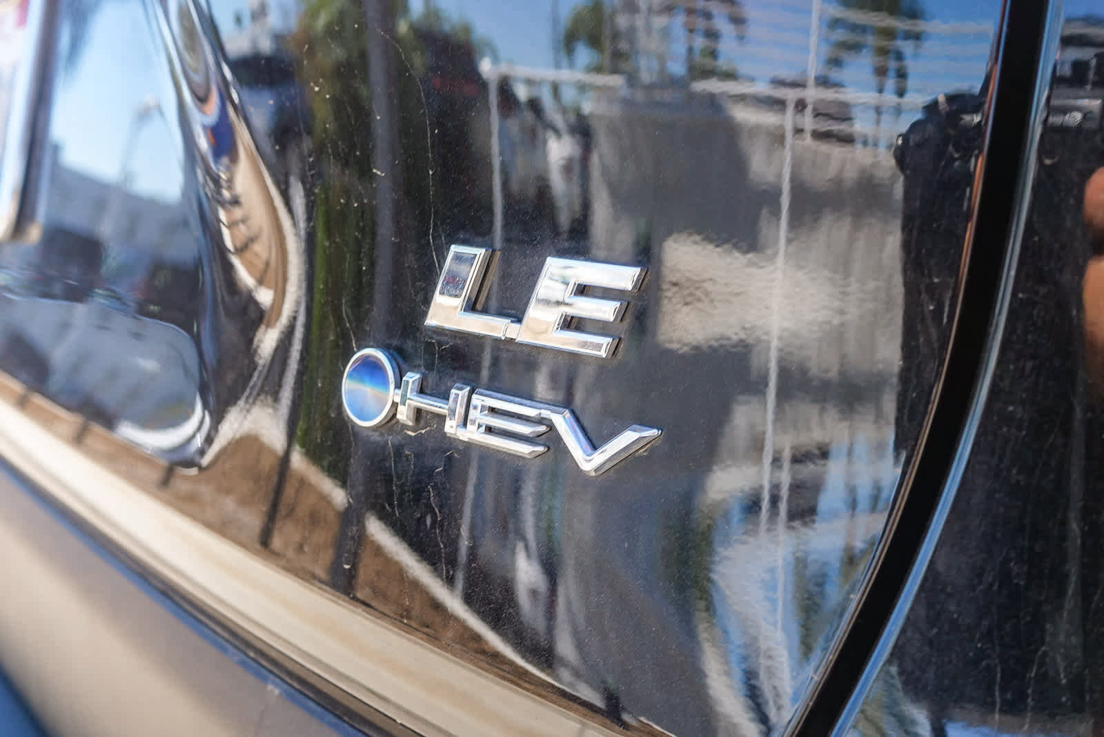 Used 2025 Toyota RAV4 LE image 16