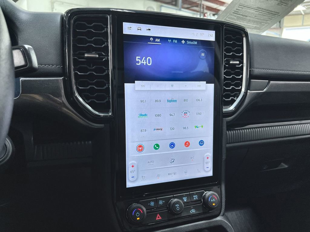 Used 2024 Ford Ranger Lariat w/ FX4 Off-Road Package image 35