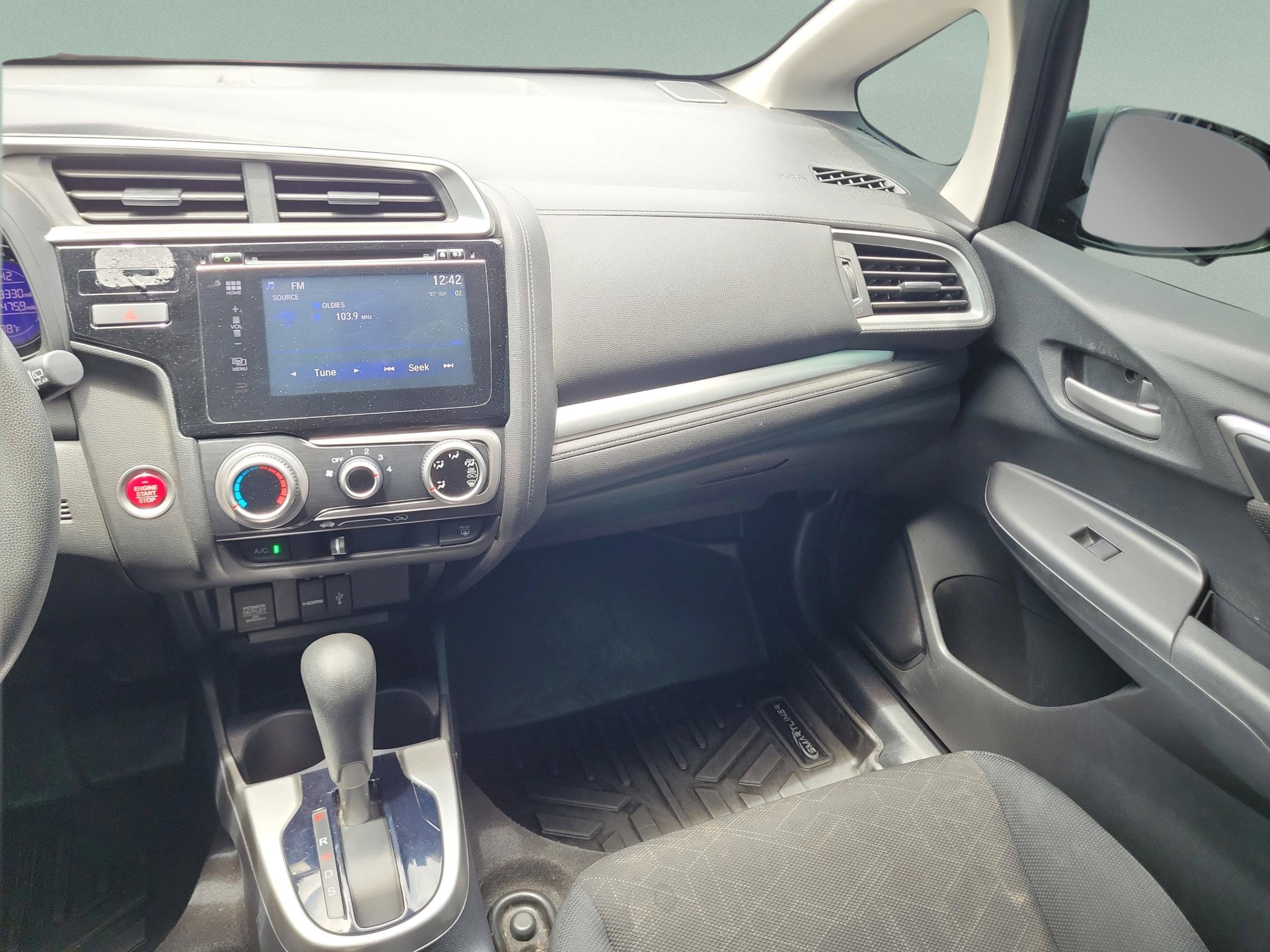 Used 2015 Honda Fit EX image 17