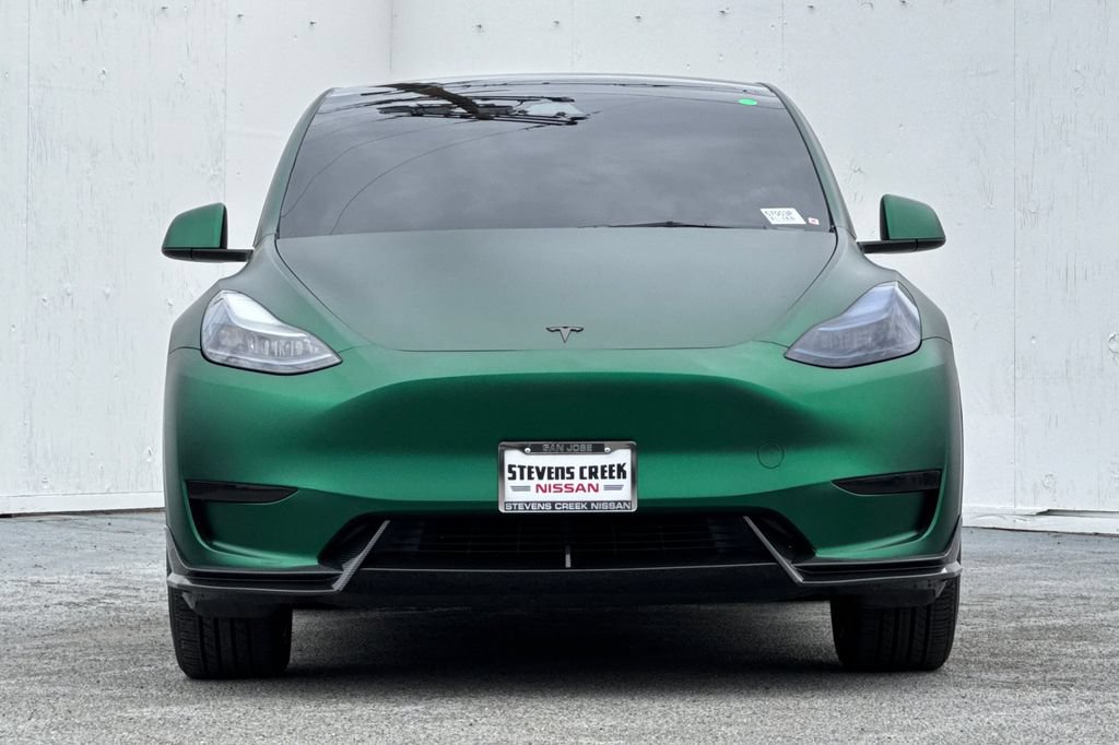 Used 2025 Tesla Model Y Long Range RWD image 8