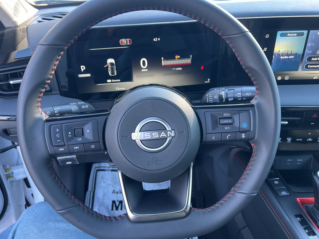 New 2026 Nissan Kicks SR w/ Cold Weather Package AWD/4WD image 44